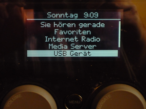 Freecom Musicpal Display nach dem Umbau (USB-Gerät erkannt)